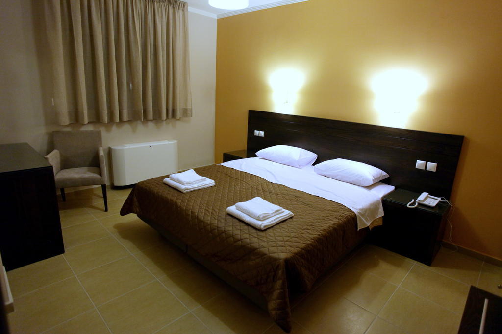 Aparthotel Cavos Fokidos Chiliadou  Habitación foto